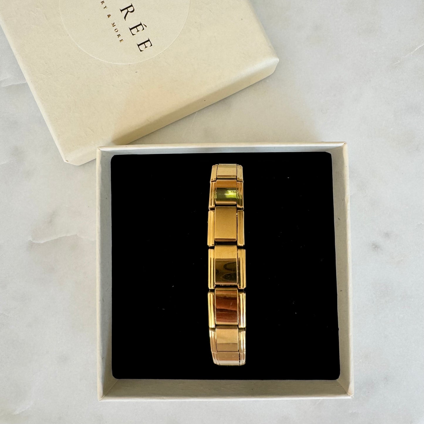 Trendiges Edelstahl Armband