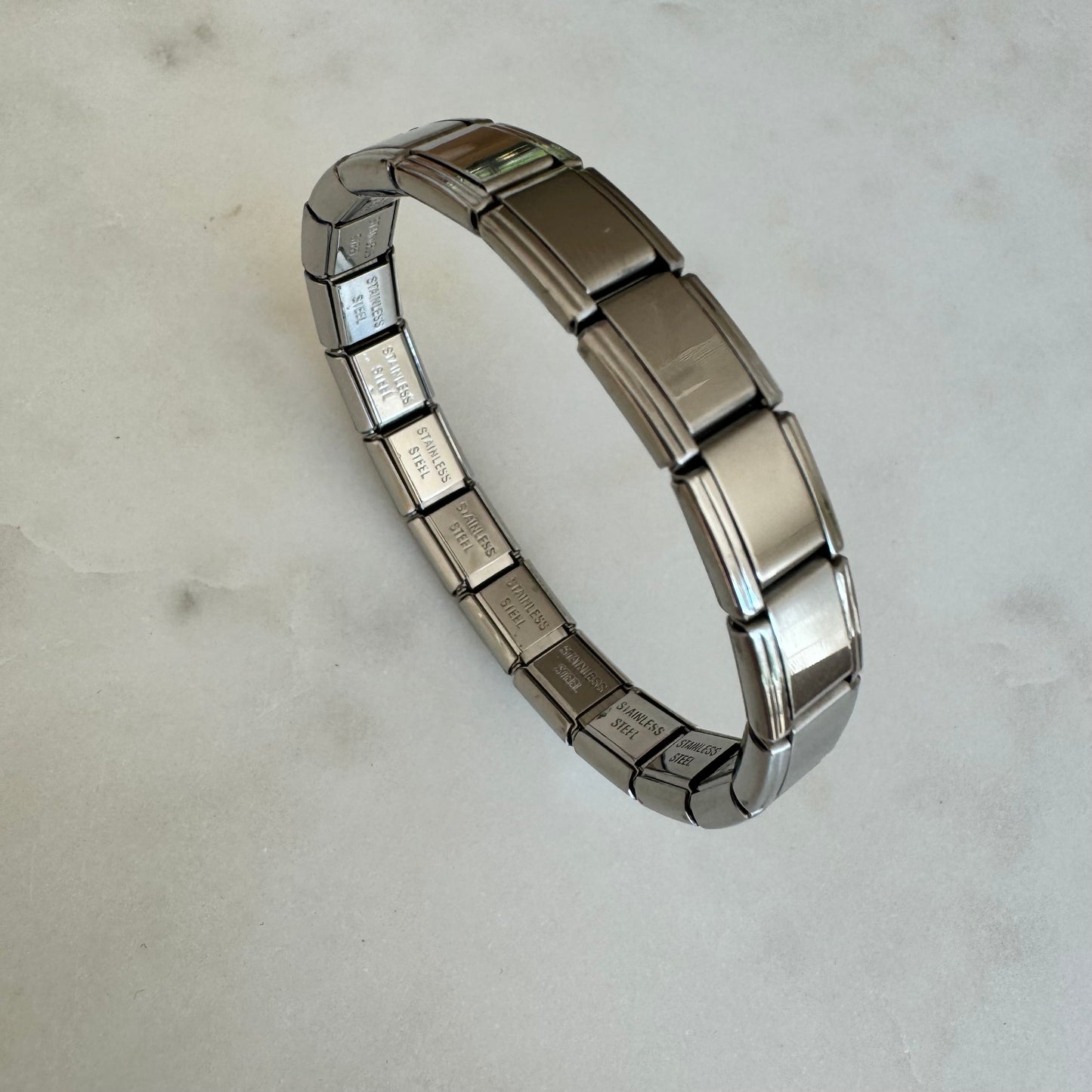 Trendiges Edelstahl Armband