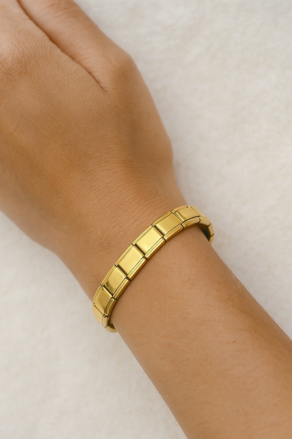 Trendiges Edelstahl Armband
